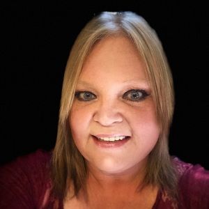 Meet your Posher, Becky